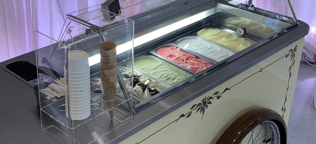 Carretto gelato cart setup at Fior wedding showcase, Parkville
