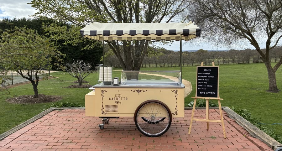 lancemore-macedon-wedding-showcase-gelato-cart
